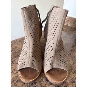 TOMS Majorca Size 10 Peep Toe Booties Desert Taupe Suede Perforated Ankle Boots